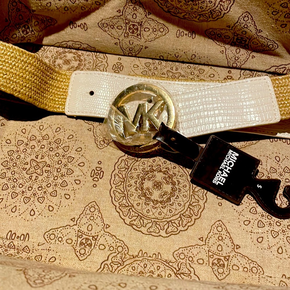Michael Kors belt size small new w/tags